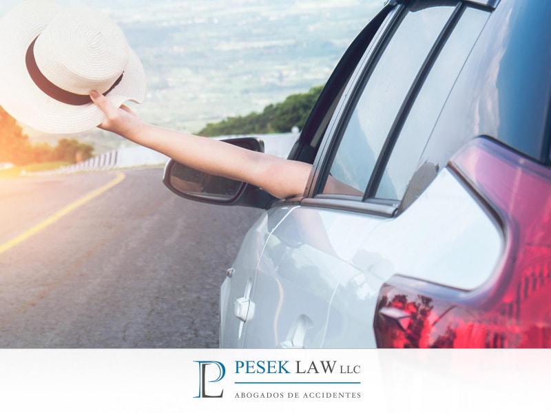 ¿QUÉ HACER EN CASO DE ACCIDENTE DE AUTOMÓVIL SI ESTÁS DE VISITA EN LOS EUA?