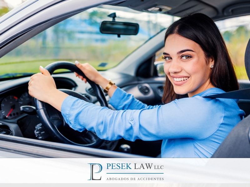 ¿QUÉ COBERTURAS DEBO CONTRATAR AL ADQUIRIR UN SEGURO PARA MI AUTO?